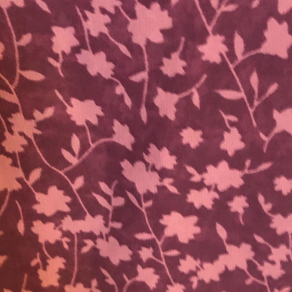 Old Navy Sheer Maroon Floral Blouse - Picture 6 of 6